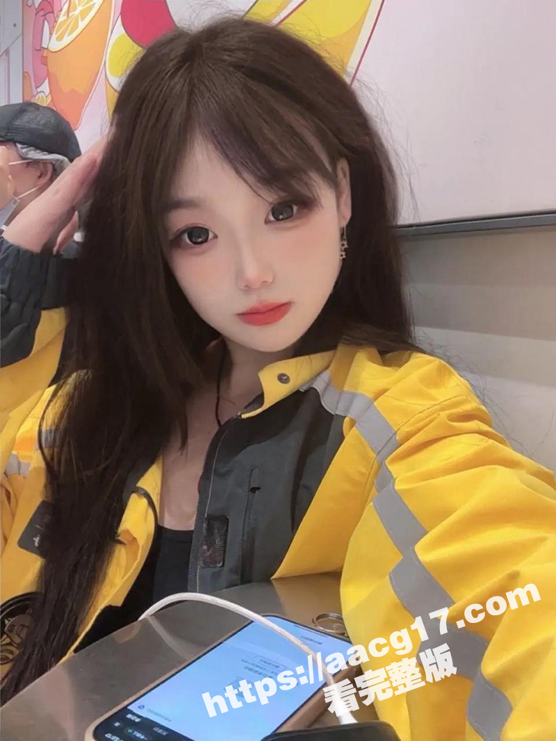 抖音最美女外卖员宋小相关图片