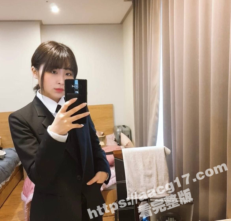韩国当红男星安在山性相关图片