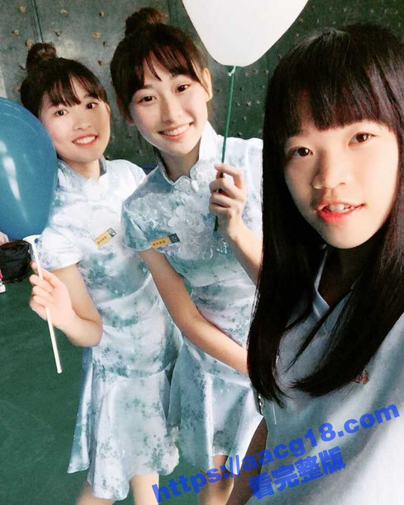 高冷学霸女神私密视频相关图片