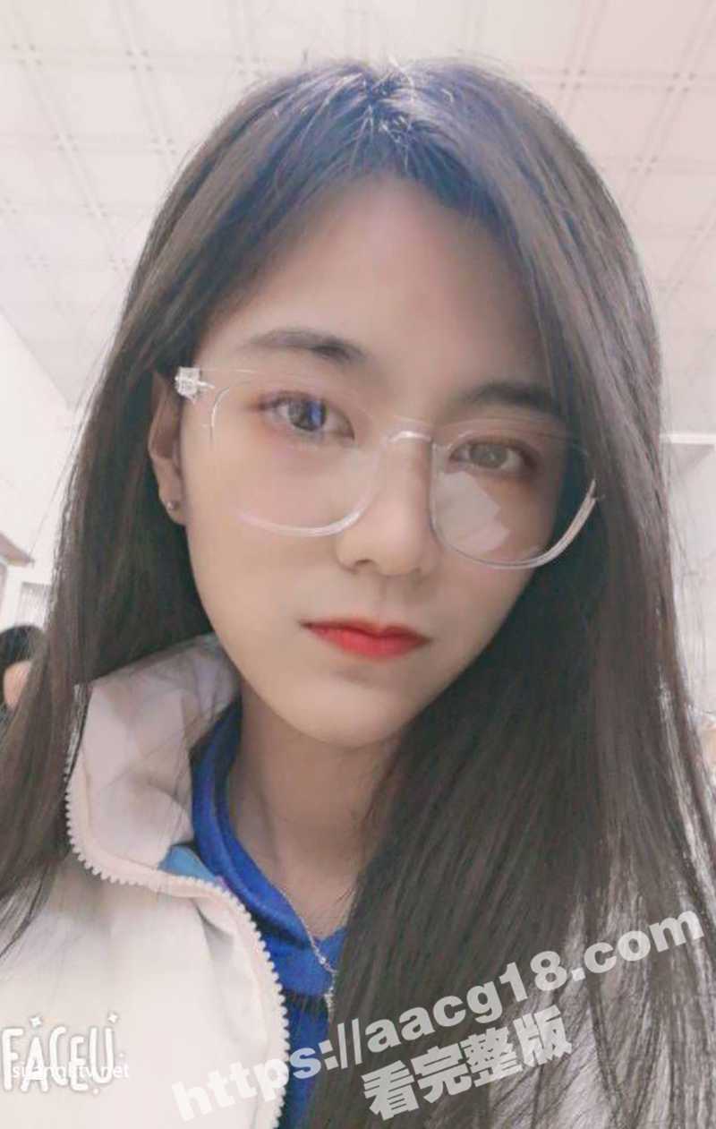 逼毛浓密的济南已婚小少妇酒吧寻欢 知性眼镜娘化身床上母狗 长裙底下的渔网丝袜惊艳炮友