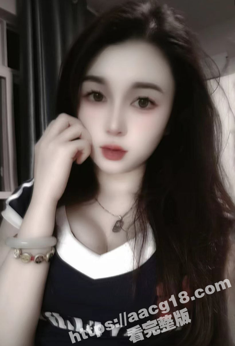 海角社区叔嫂乱伦真实记录 小叔子趁大哥出差到家与嫂子偷情 做爱的同时还用跳蛋刺激阴蒂 对白十分淫荡