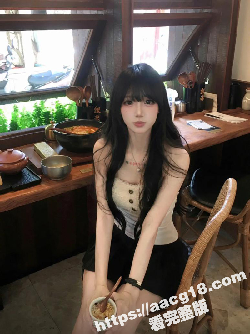 抖音高颜值美少女 恋相关图片