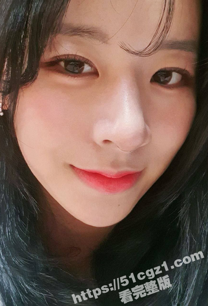 韩国女子大学清纯校花相关图片