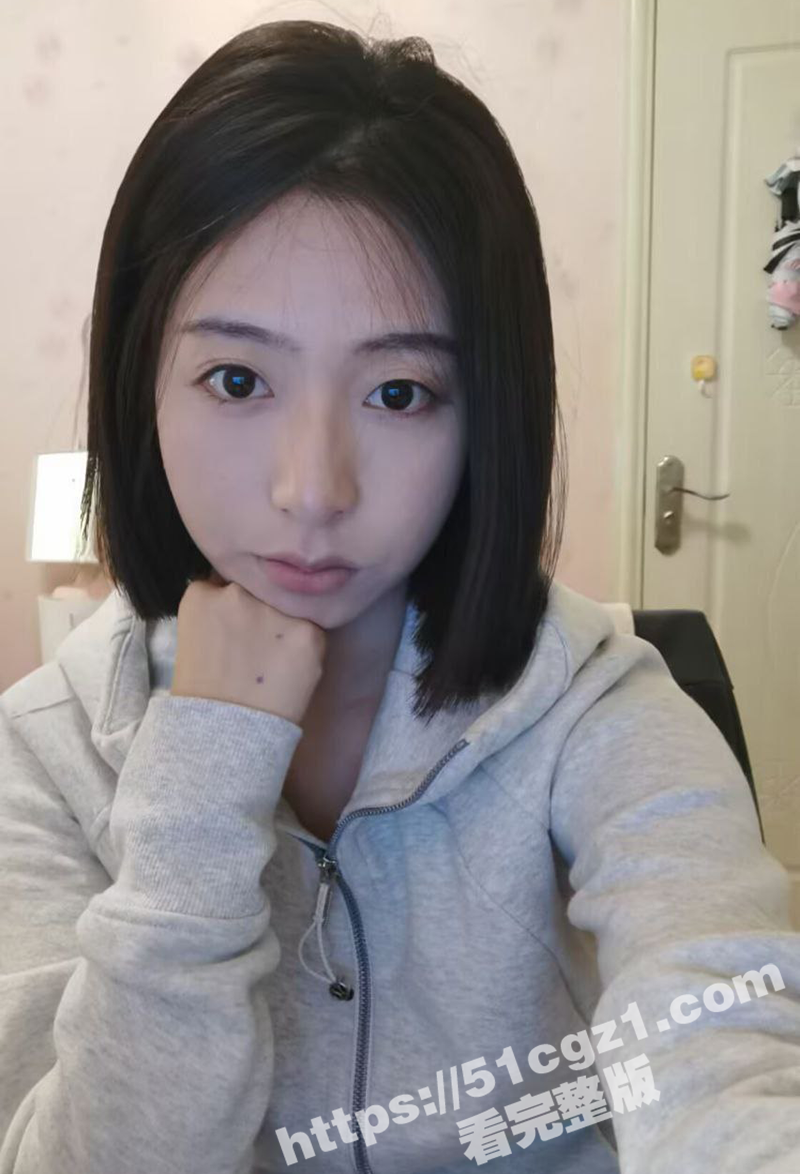 顶级媚黑女王 莫雪特相关图片
