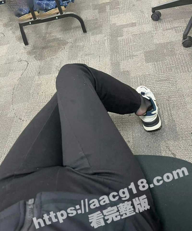 海角我的离婚姐姐再出相关图片