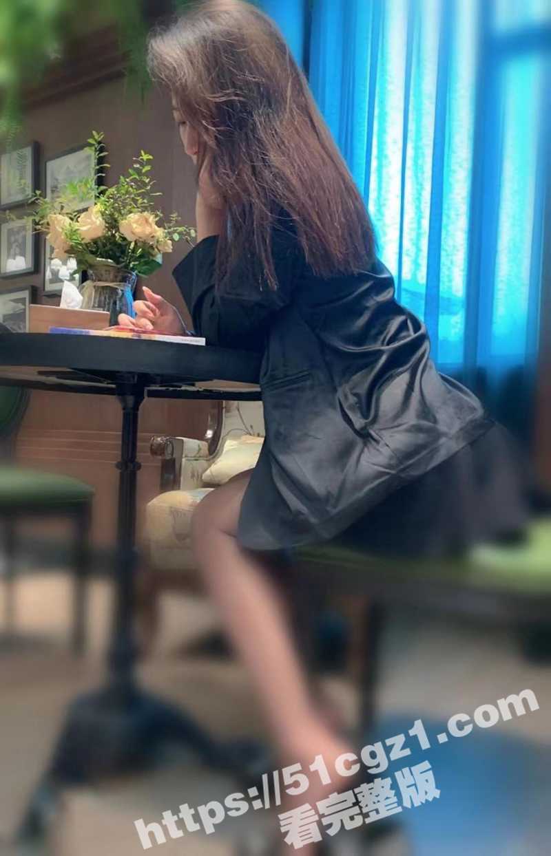 海角疯狂乱伦日记 浓稠精液浇灌性感熟女 小姑黑丝粉足疯狂足交榨精 熟女咸湿的淫液真是令人沦陷