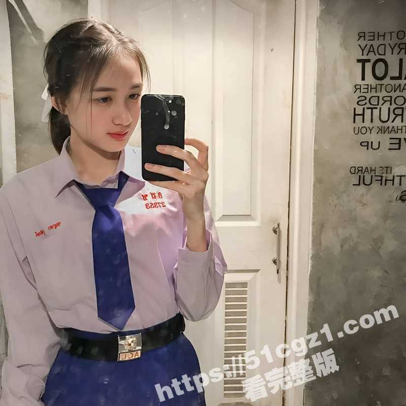 泰国清纯空姐实习生沦为金主玩物 高颜值初恋女神玩屌特写镜头让人欲罢不能 真是人美逼受罪啊