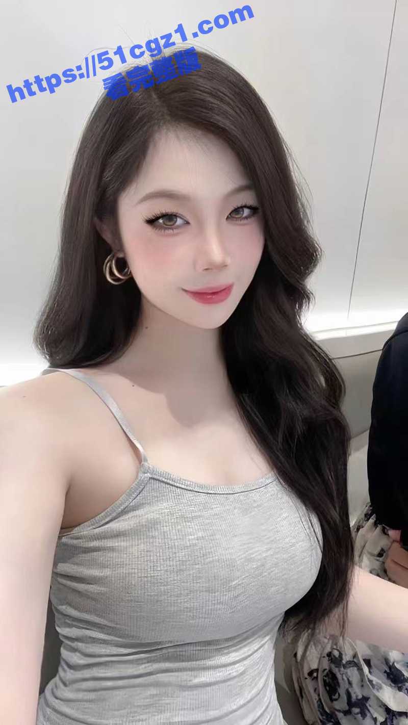 河南女大学生 李梦瑶相关图片