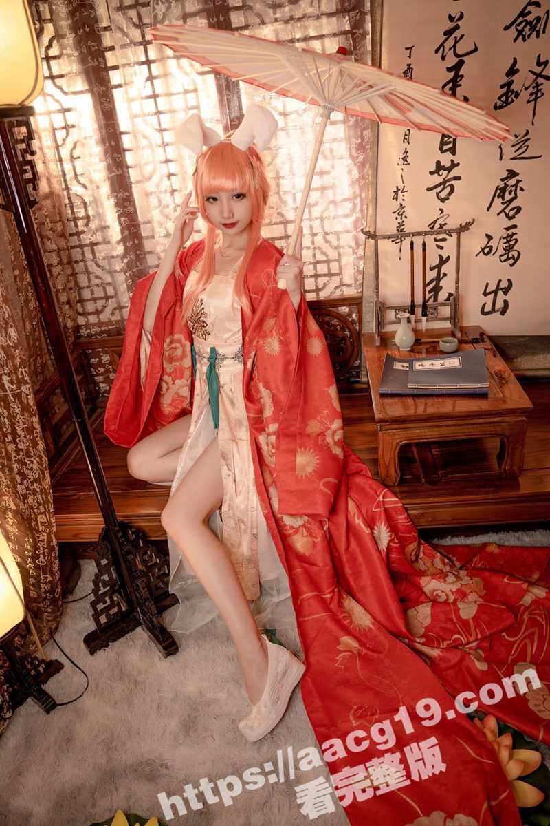 cos福利姬猫猫di相关图片
