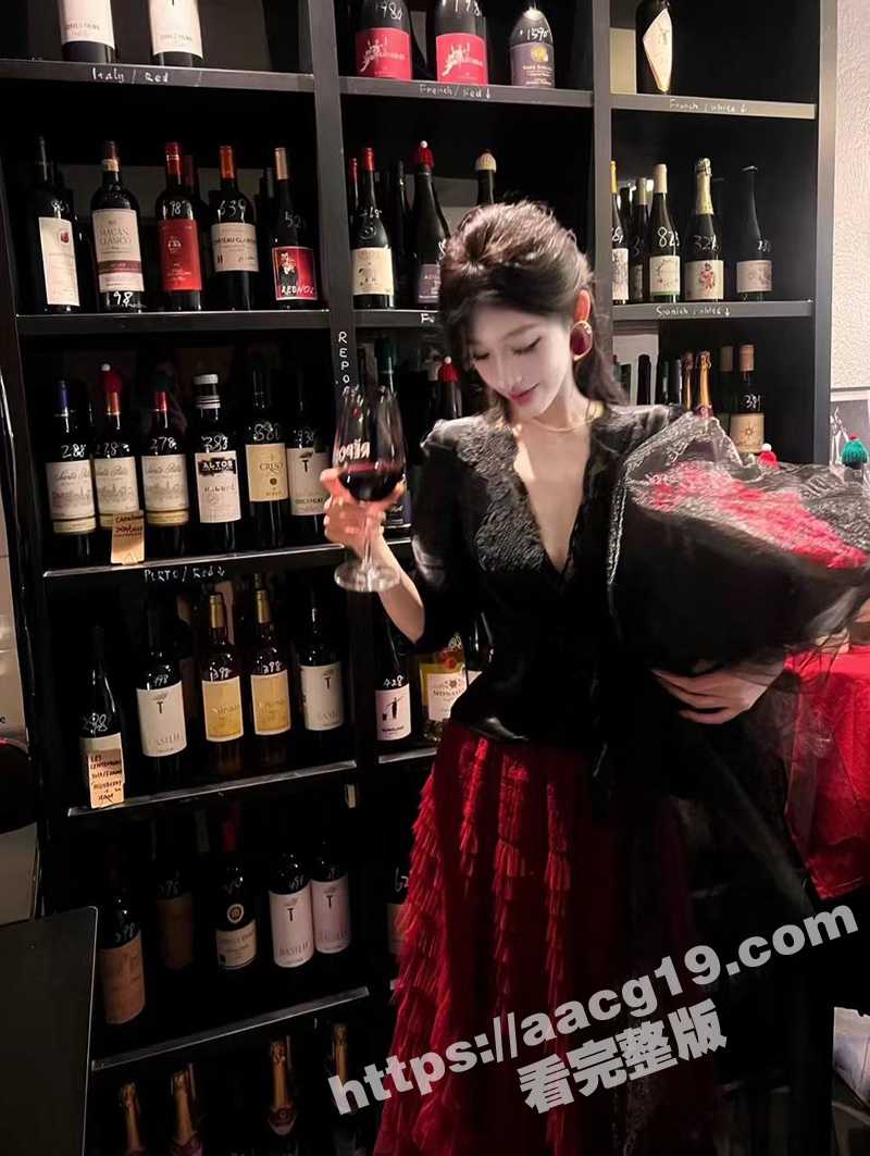抖音女神 贾滢玲  相关图片