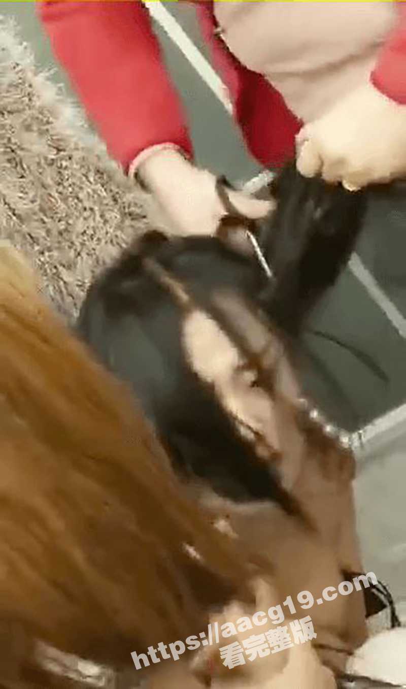 漂亮的服装店长知三当相关图片