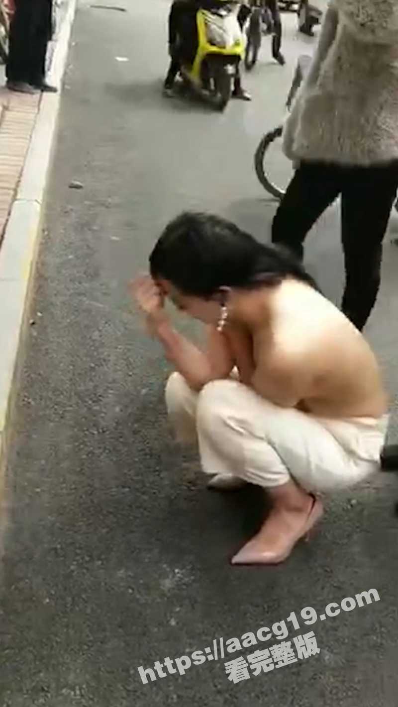 漂亮的服装店长知三当相关图片