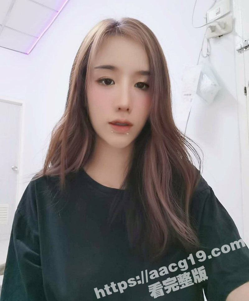 高颜值网黄模特Fuji Chan性感写真合集全收录 九头身黄金比例身材一览无余 纯天然大奶让人狂喷鼻血
