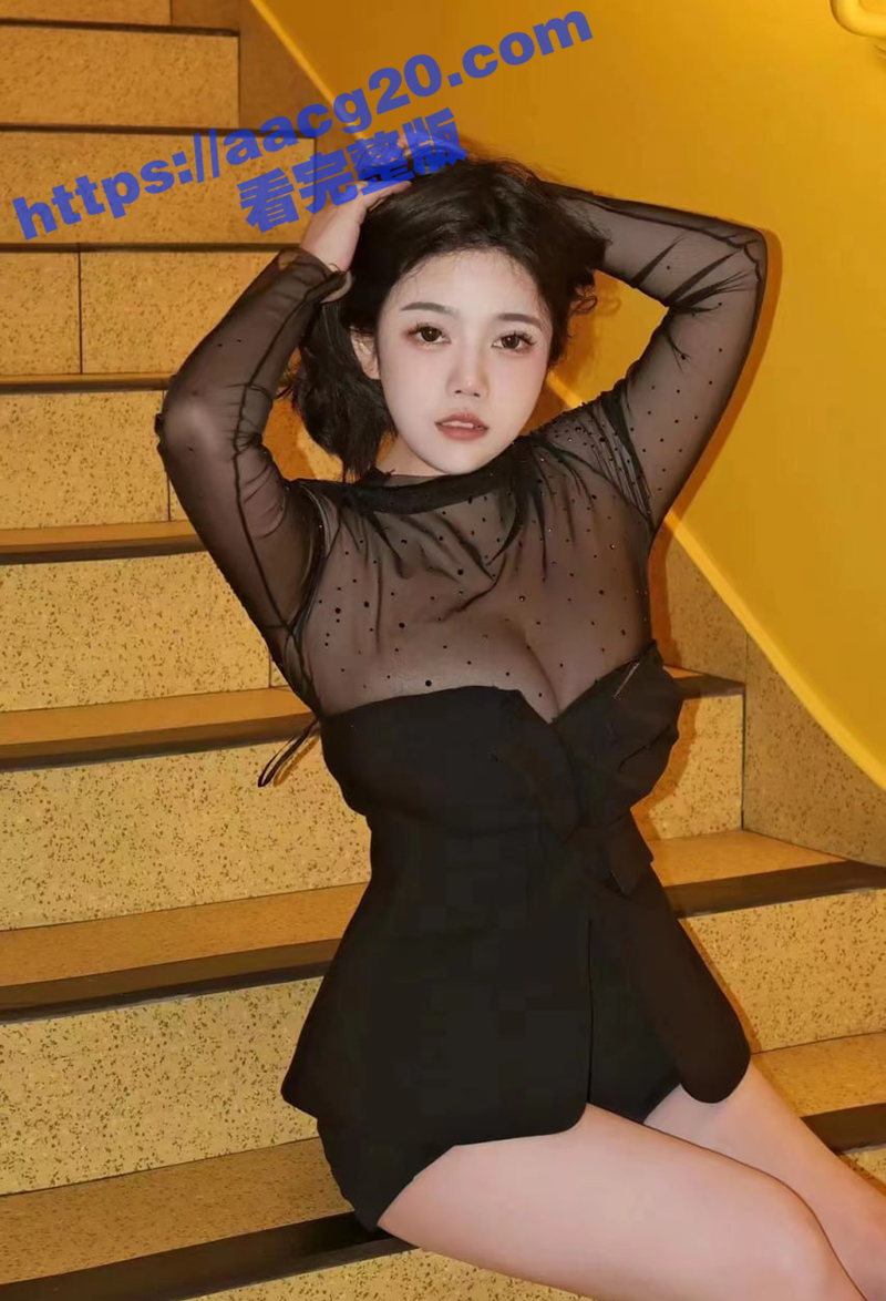 海角社区绿毛龟调教高颜值淫妻 华伦天奴少妇沦为反差骚货 淫语骚话满天飞