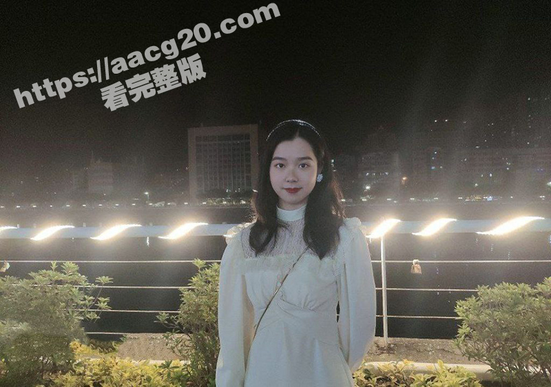 调教巨乳骚母狗 滴蜡相关图片