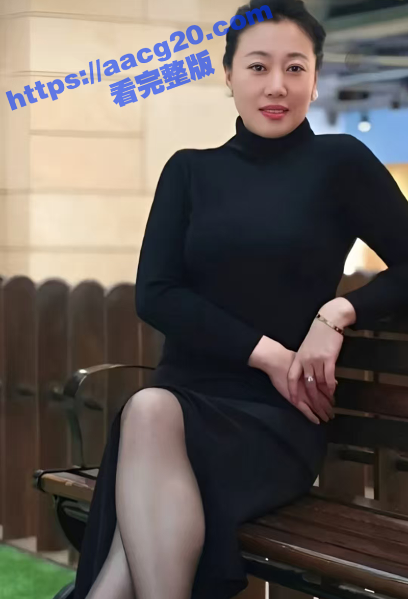 辽宁抚顺熟女人妻 李宇 趁老公出差带炮友回家偷情 良家少妇成为别人的性奴母狗 身上写满淫语被无套内射