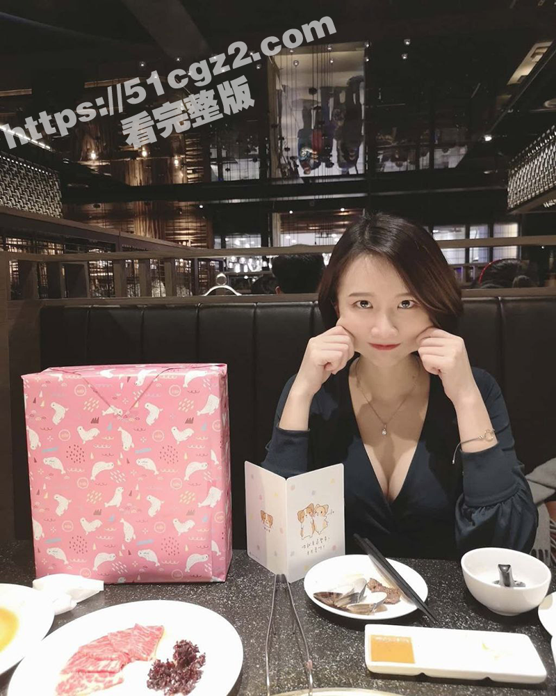 交友软件认识的极品少相关图片