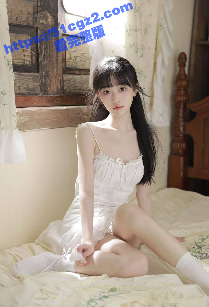 沈阳师范学院反差学妹 柳思思 沦为学生会会长的泄欲工具 粉嫩乳头和无毛蜜穴被疯狂调教 还要被无套爆操