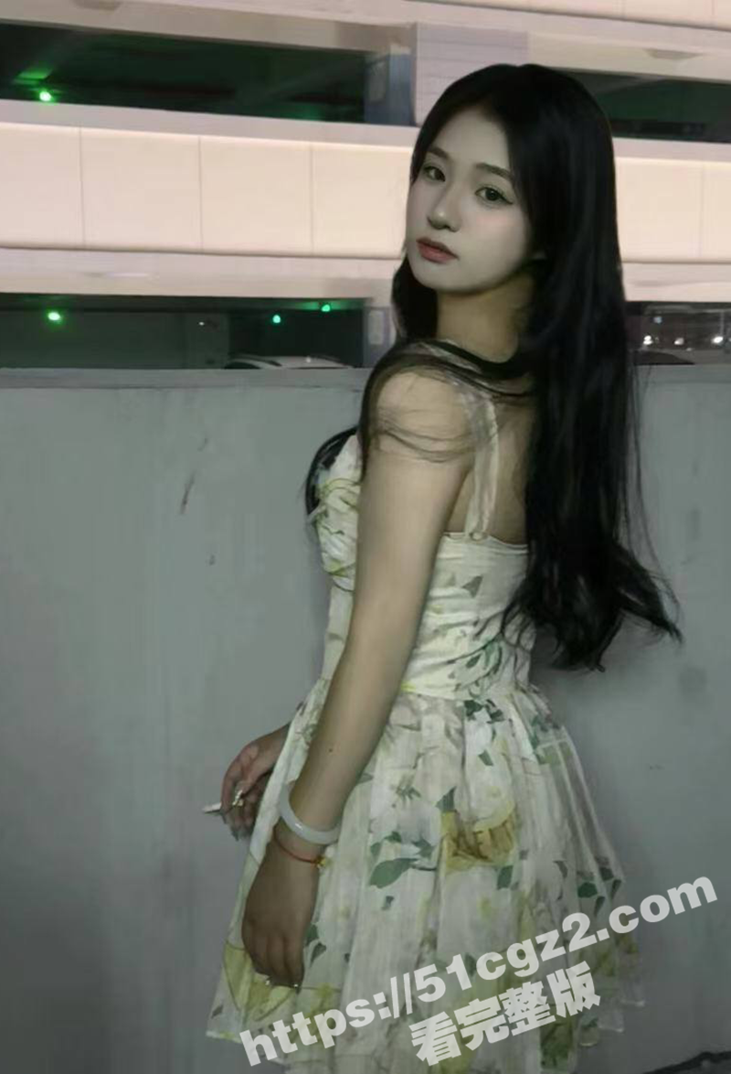 上海黑丝白领女神 小相关图片