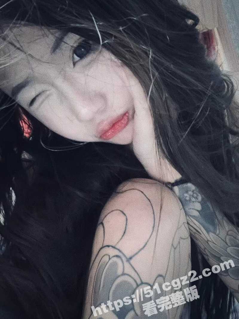 河南财经学院学生妹 李嘉琪 网调视频泄露 奶子上写骚字撅屁股求操 反差极强非常辣眼