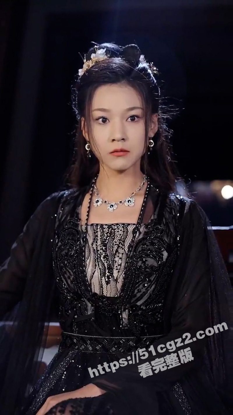 修仙短剧《隐世魔尊女相关图片
