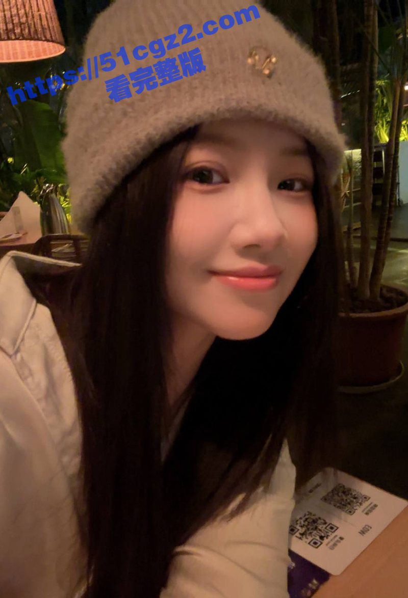 上海赴美留学生 秦思相关图片