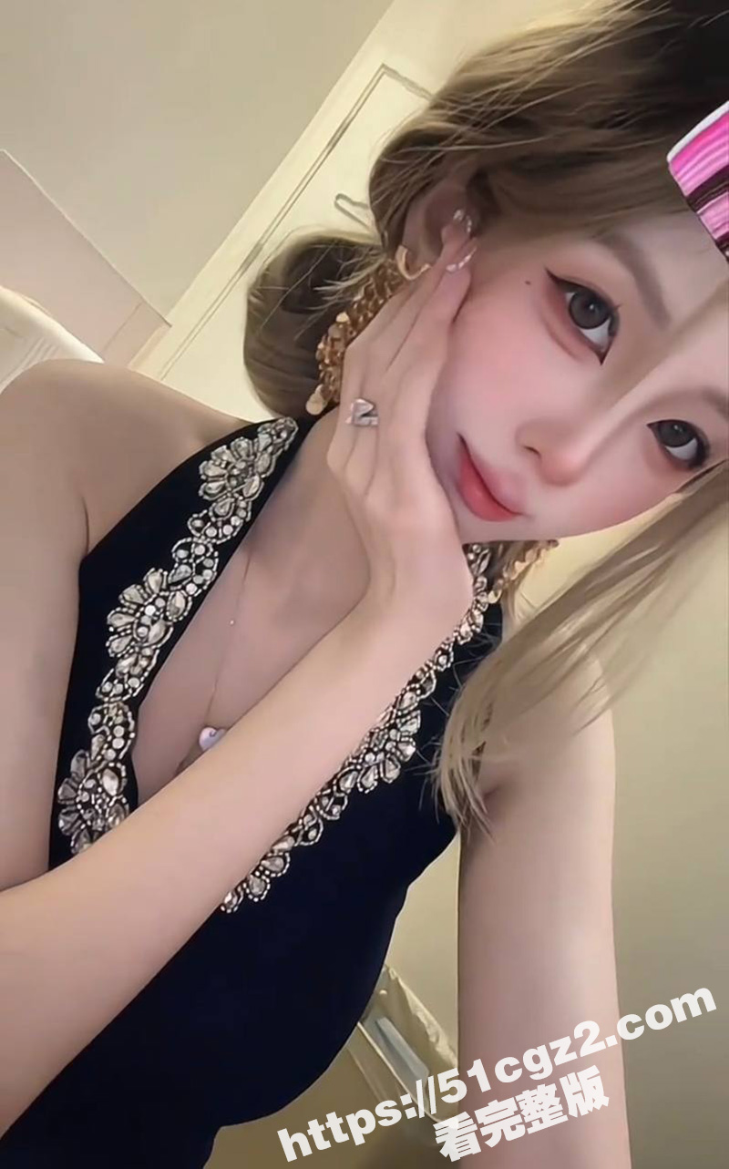 上海长腿嫩妹晶晶 身相关图片