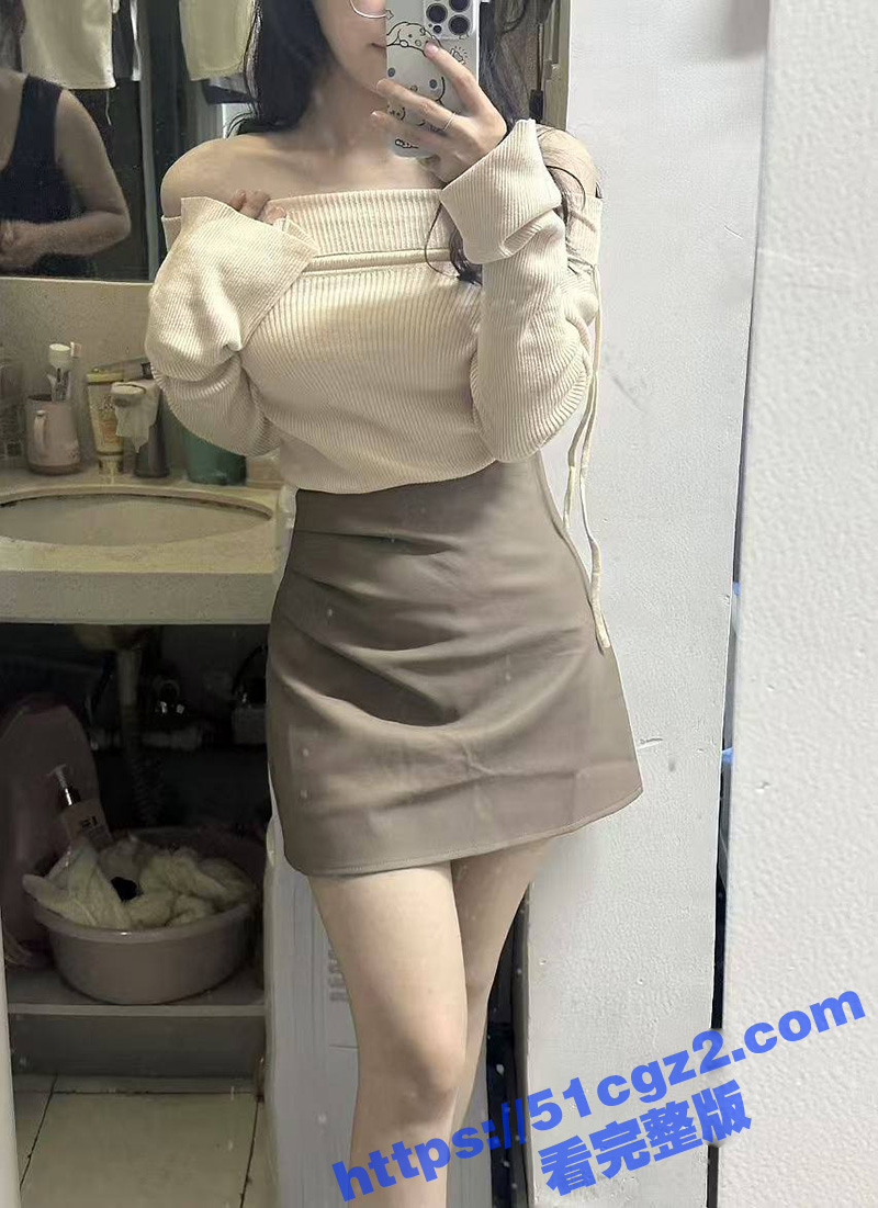 00后网黄嫩妹 小橘相关图片