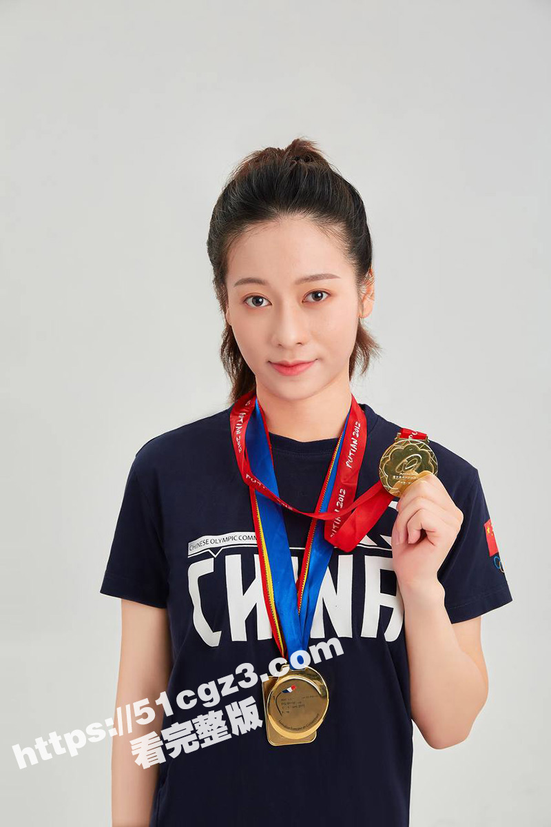 一夜清粉600万！吴相关图片