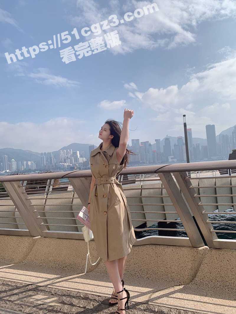 人前贵妇人后荡妇 高冷女神竟是重度SM淫魔 电击高潮精液灌鼻窒息玩法被操成母狗