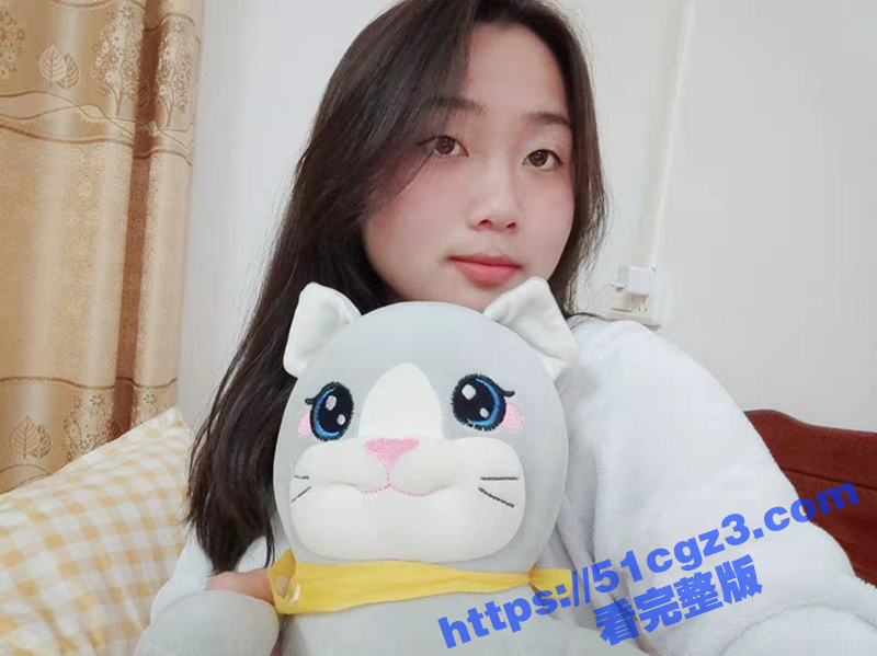 揭阳职业技术学院 微胖母狗吴欣悦 在学校宿舍接受网调 露奶露逼自慰玩穴 视频被渣男曝光