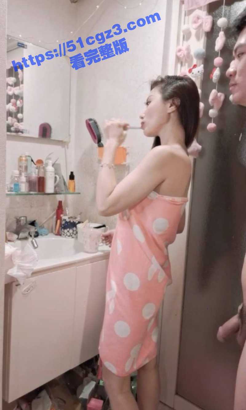 高颜值夫妇自制真实性相关图片