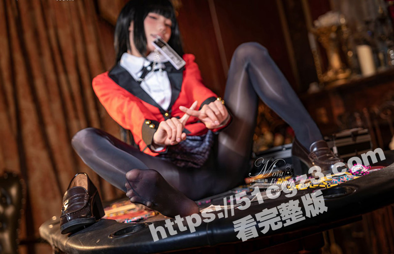 咬一口兔娘 12月最相关图片