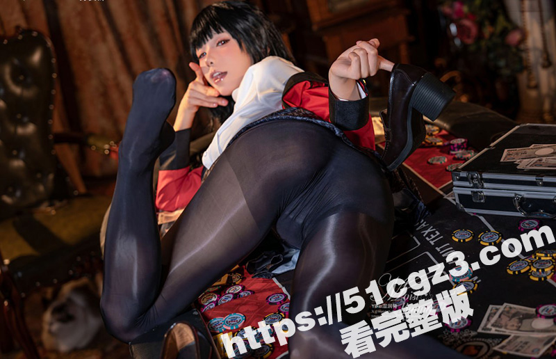咬一口兔娘 12月最相关图片