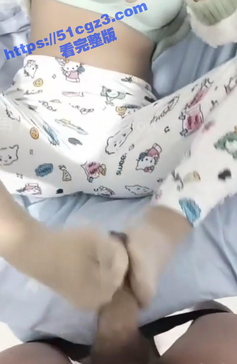 乱伦大神我的离婚姐姐相关图片