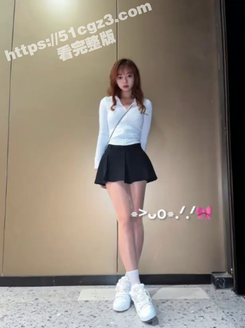 抖音高颜值嫩妹 小d相关图片