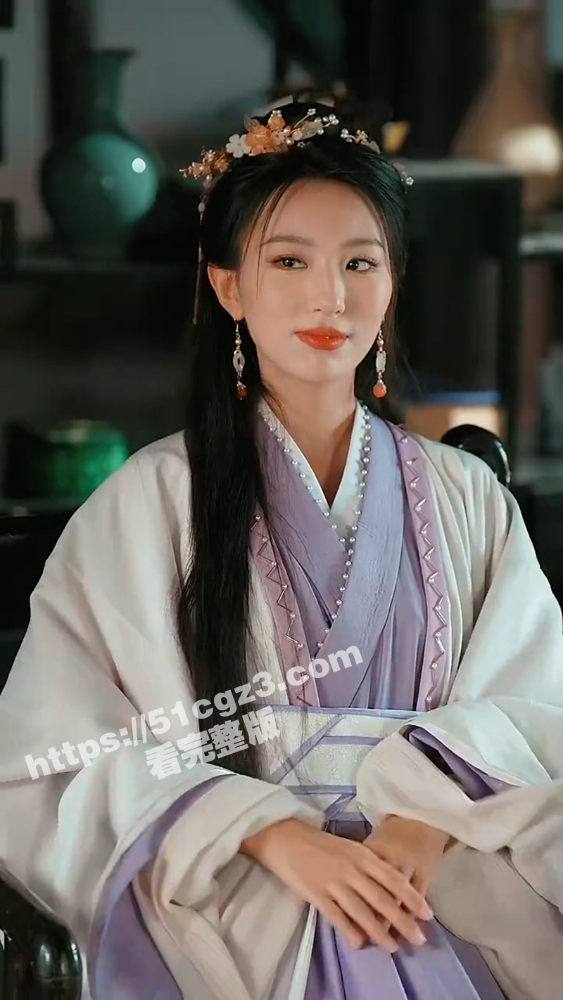 穿越短剧《开局女帝相关图片