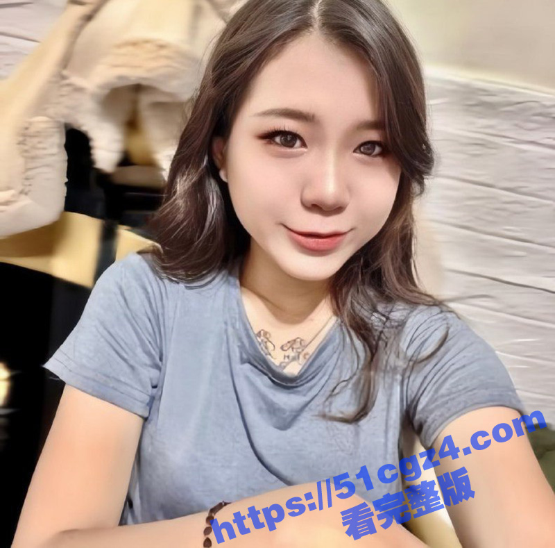 台湾大奶嫩妹谢欣霓 细腰肥臀纹身婊 为了勾引网友 自拍揉奶视频 露屁股诱惑骚气十足