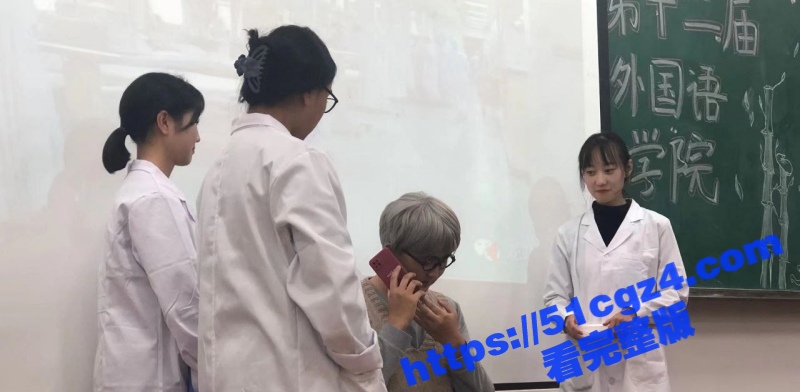 河南商丘外国语学院 张帆 童颜巨乳反差嫩妹自慰泄密 性瘾母狗天天约炮求操