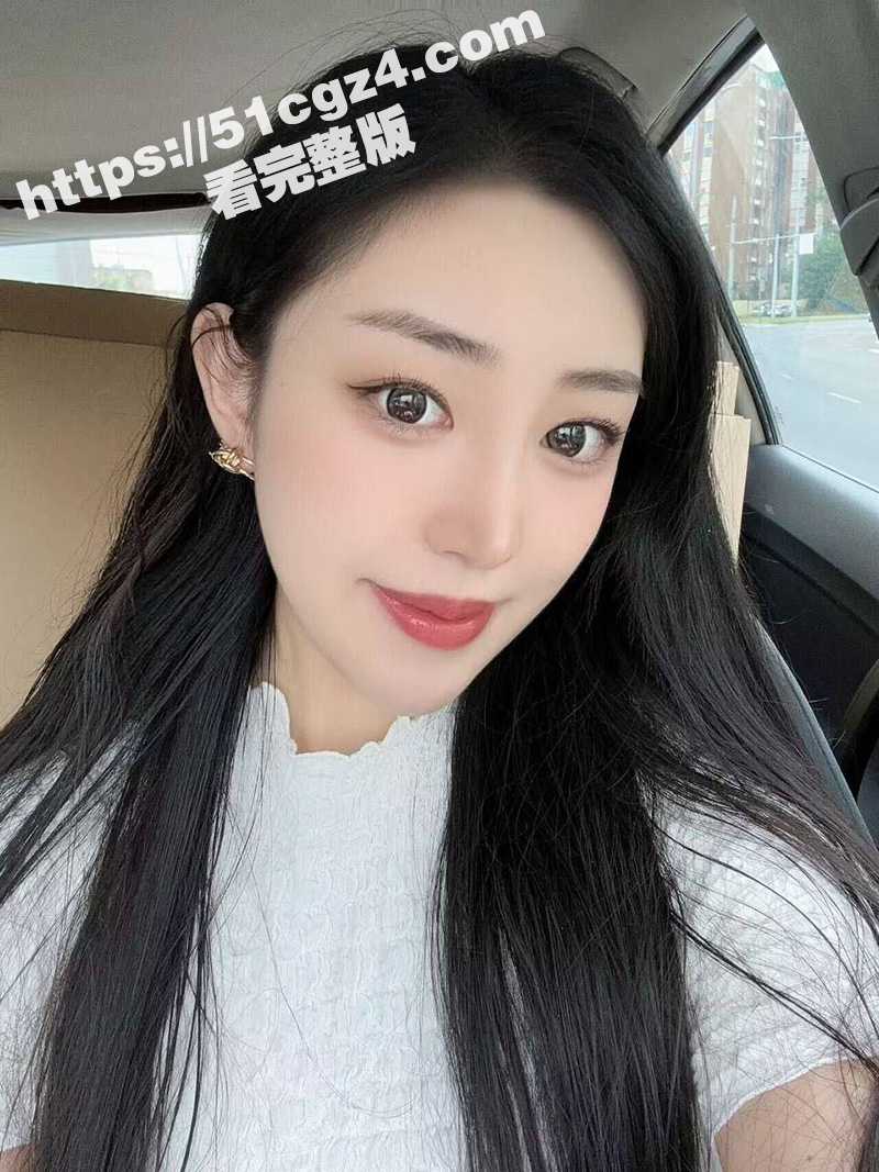 海角大神骚逼辣妈 大相关图片