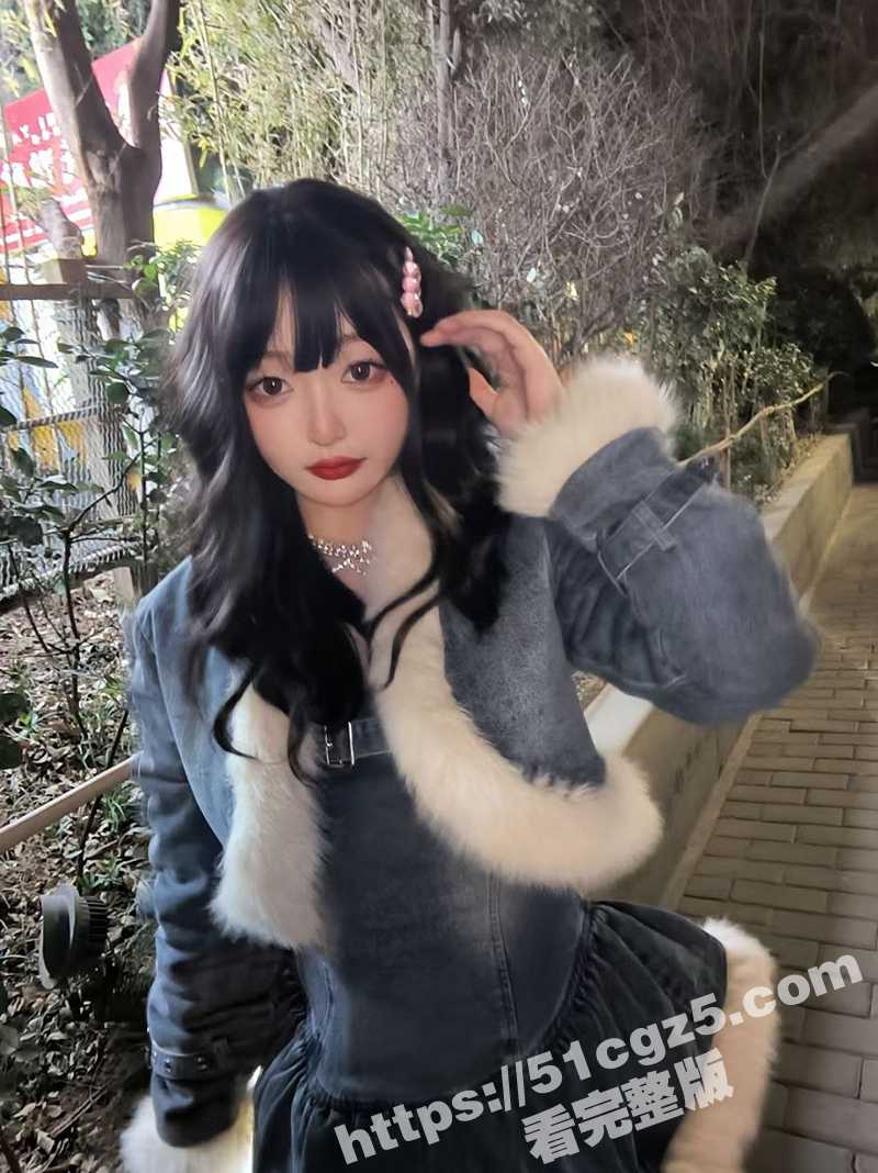 清纯学生妹 李汐媛 相关图片