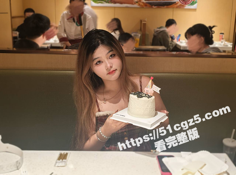 唐山师范学院 张嘉琪 极品身材巨乳生学妹 网上勾引撩骚 线下约炮视频流出