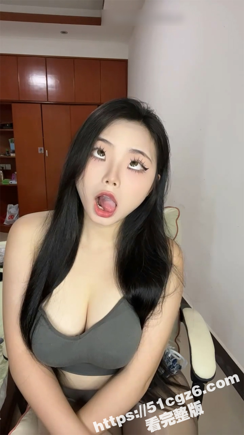 抖音女神小熊果汁狐妍相关图片