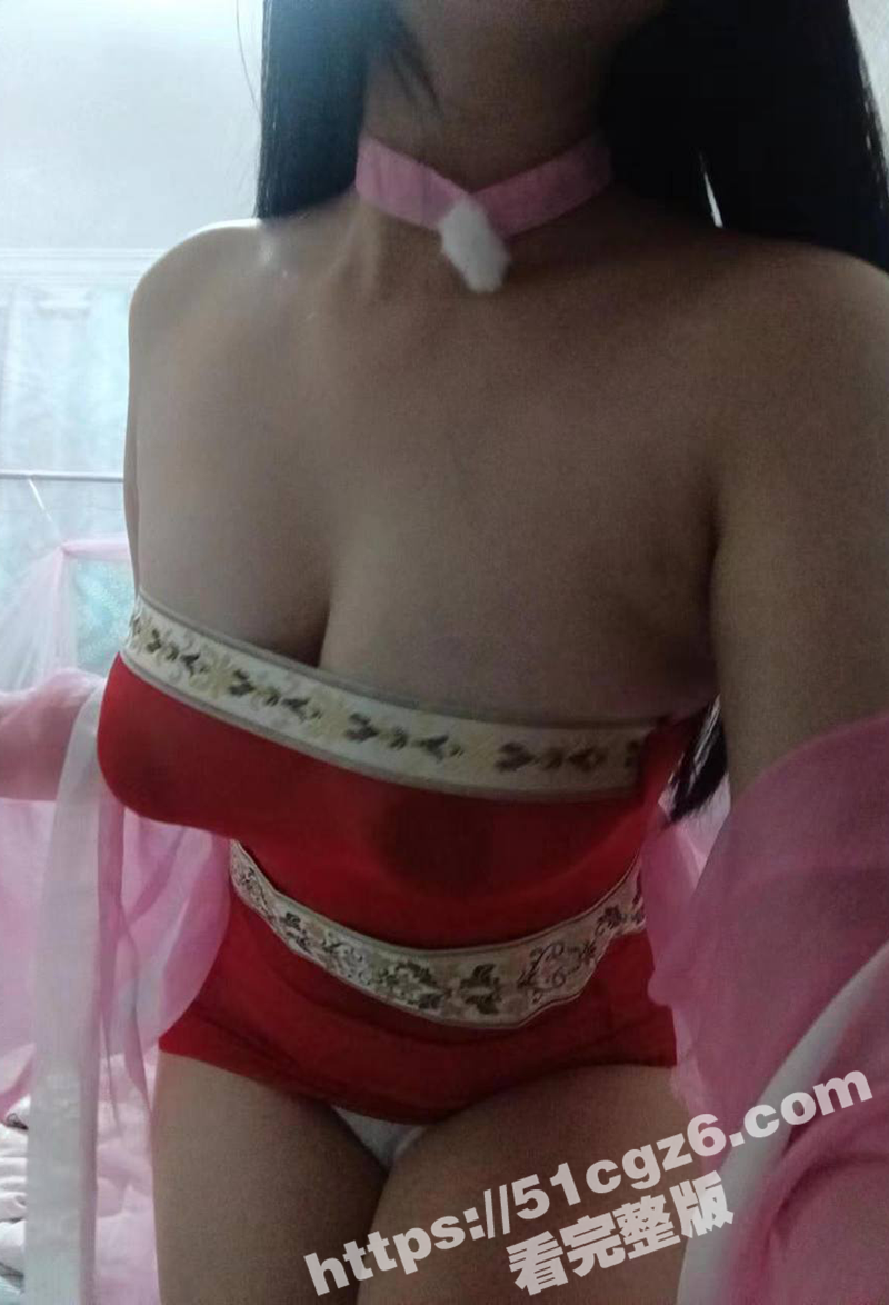 四川师大00后学妹 相关图片