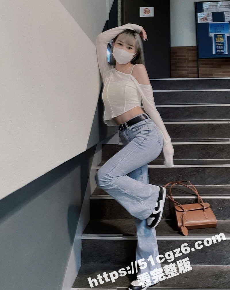 山东传媒学院美女 林相关图片