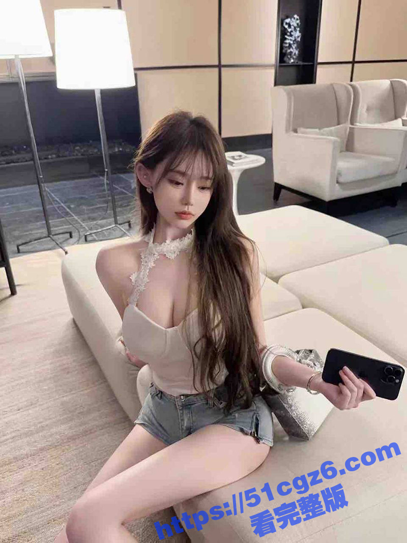 极品身材主播女神 跑车自慰福利流出 线下约炮榜一大哥 淫水流的到处都是