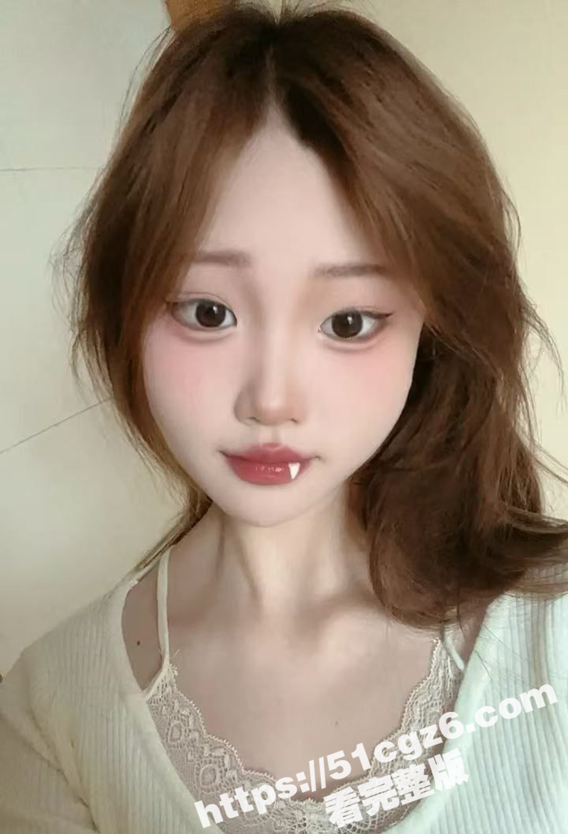 东北大学生情侣露脸性爱视频 青涩少女被调教成淫骚浪货 口交后入肆意玩弄无所不能