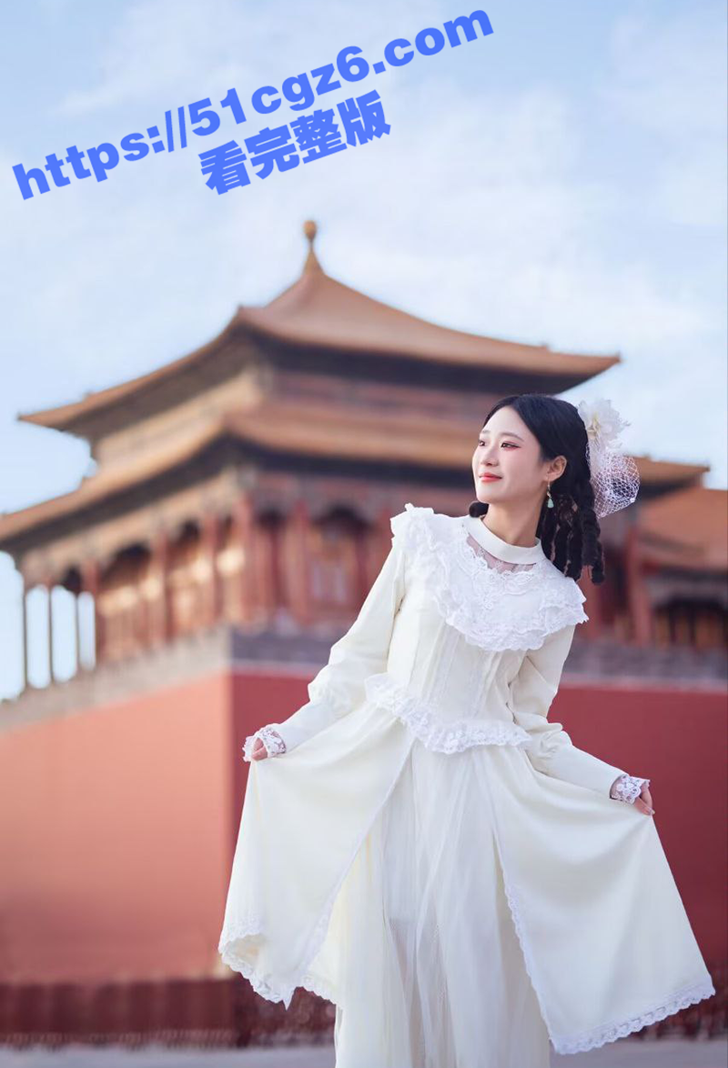广州良家人妻与闺蜜 双双沦为金主女奴 二女用假屌花式互插骚穴 粉嫩菊花遭暴力扩肛 激情后入场面淫乱