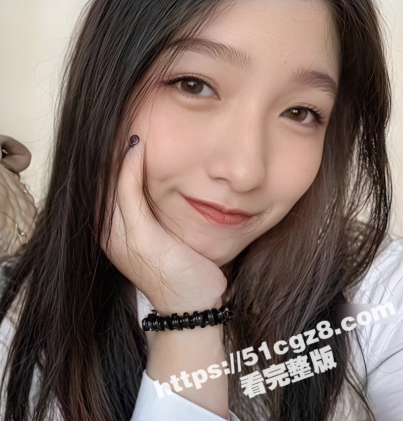 极品巨乳人妻李诗婷 28岁新婚骚妇 背着老公出轨约炮 被带到酒店调教爆操 性爱自拍被渣男流出
