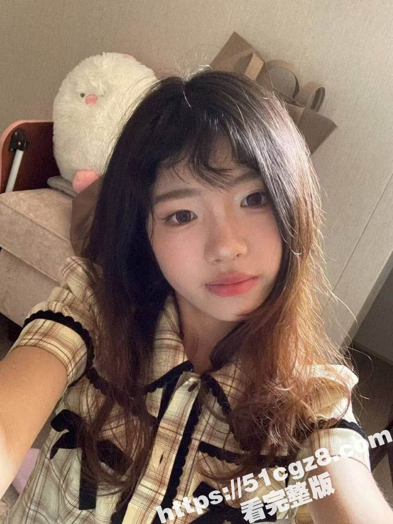 常州实习女大学生 林欣怡 讲台上是气质语文老师 私下是个反差母狗 狗链捆绑口交吃鸡令人乍舌！